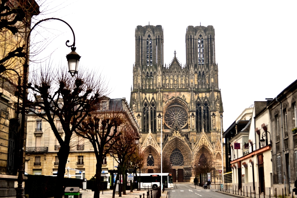 Notre-Dame de Reims is 800 years old, can you believe it?
